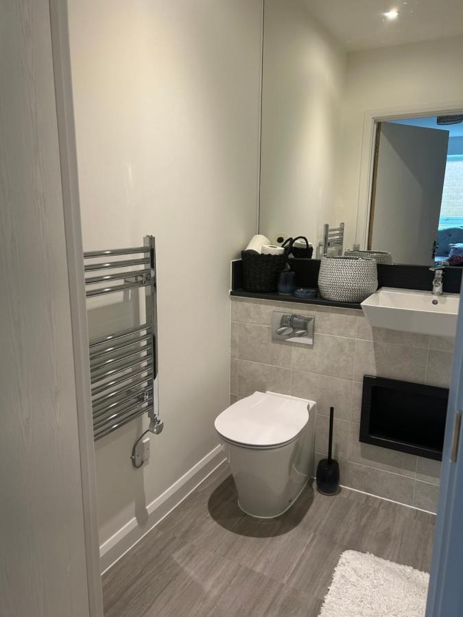 En-Suite Double Room In A Shared Apartment Close To Central Лондон Экстерьер фото